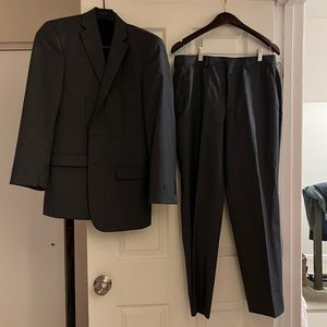 Jos. A Bank men’s photographer suit